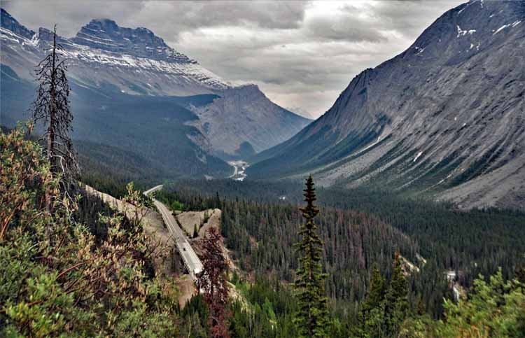 overlook to highway